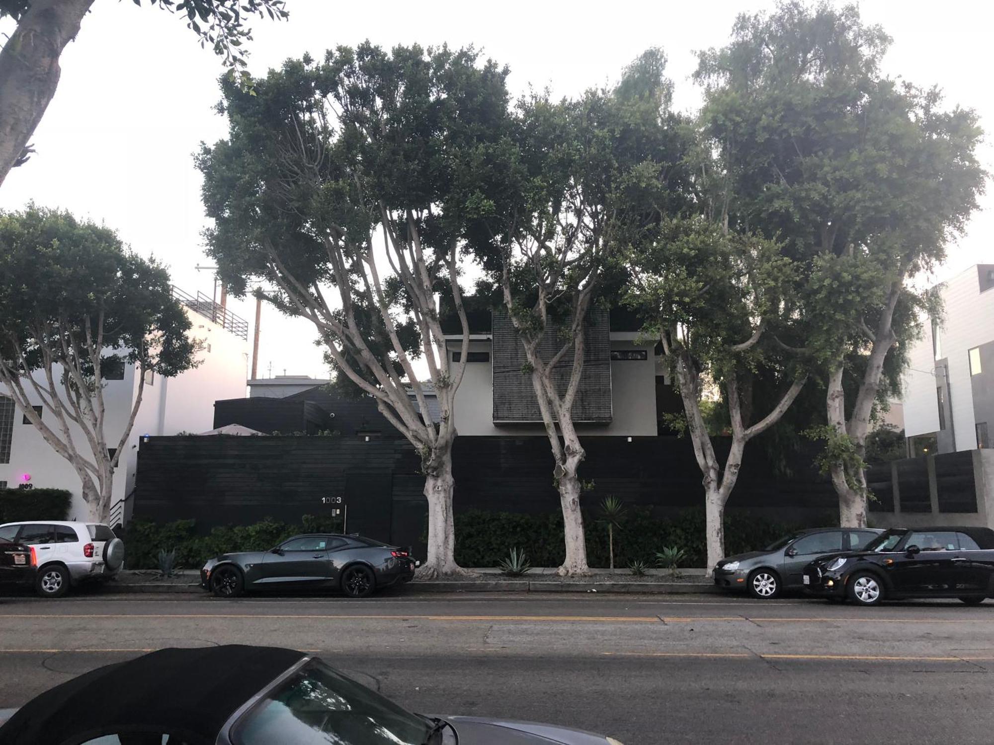 Venice Beach Studio With Large Private Patio Steps To The Beach Лос Анджелис Екстериор снимка