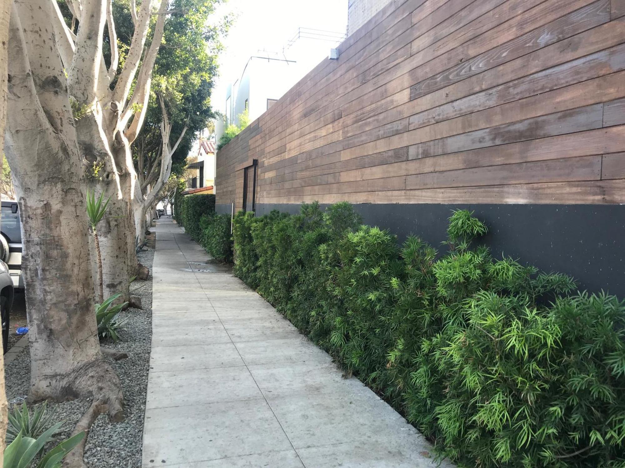 Venice Beach Studio With Large Private Patio Steps To The Beach Лос Анджелис Екстериор снимка